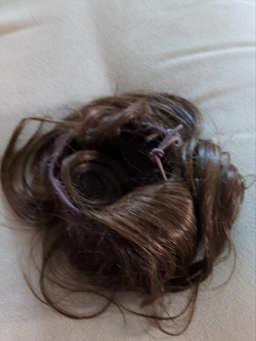 Brown Clip-In Bun Hairpiece for Women - Natural Volume.  Nwt